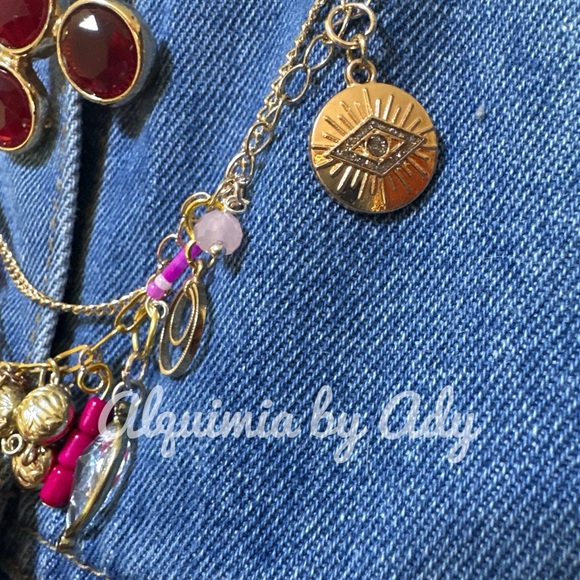 Layered multi charms statement necklace - Picture 7 of 7